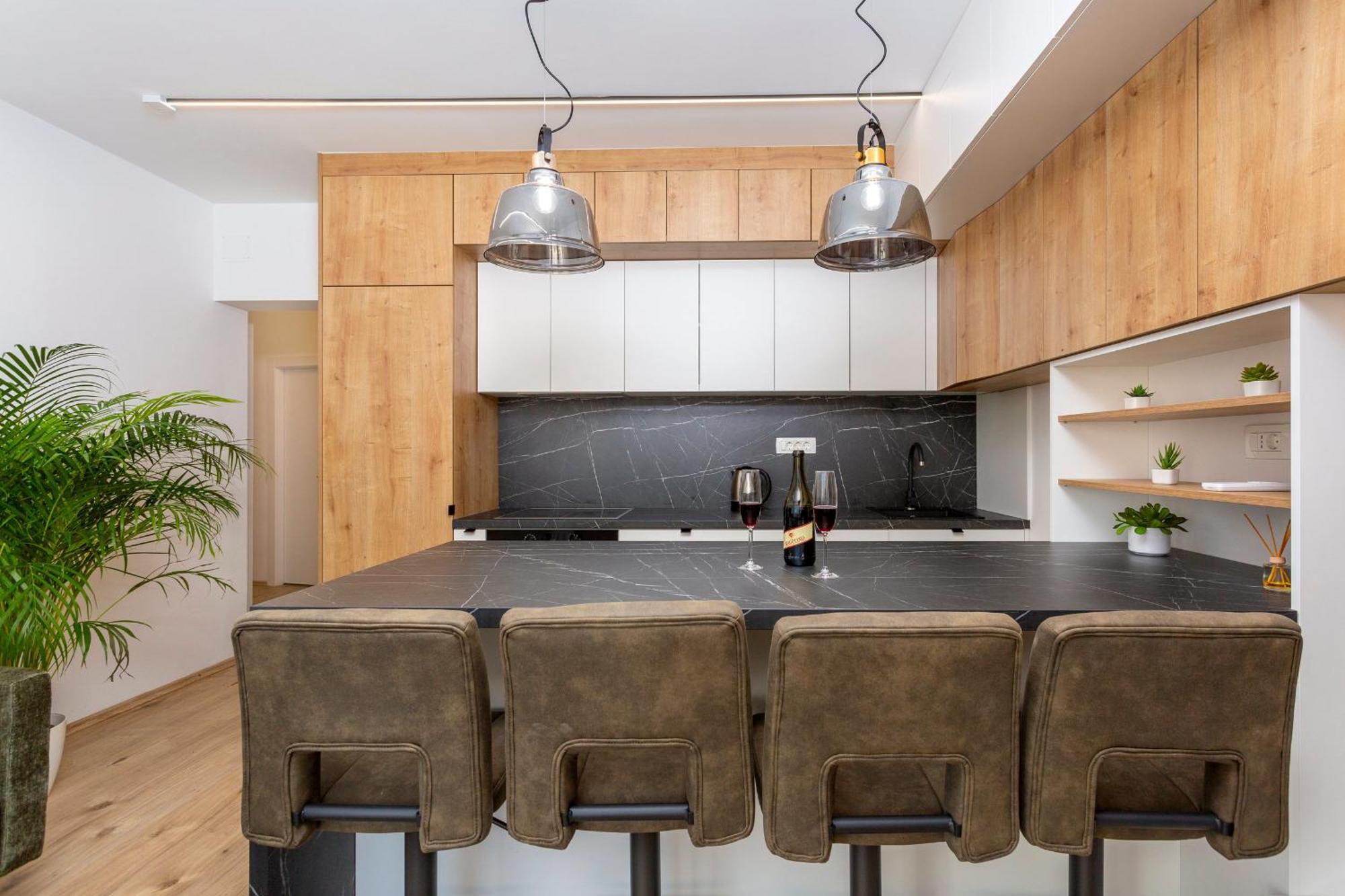 Brand New Apartment Close To The Beach, City Center And University Of Rijeka - Apartment Karlo ภายนอก รูปภาพ